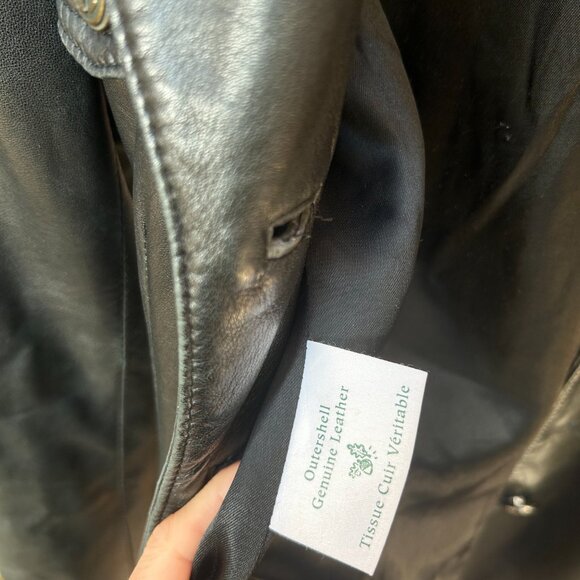 Made in Canada Danier Leather Jacket - Picture 8 of 9